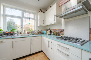 Kitchen- click for photo gallery